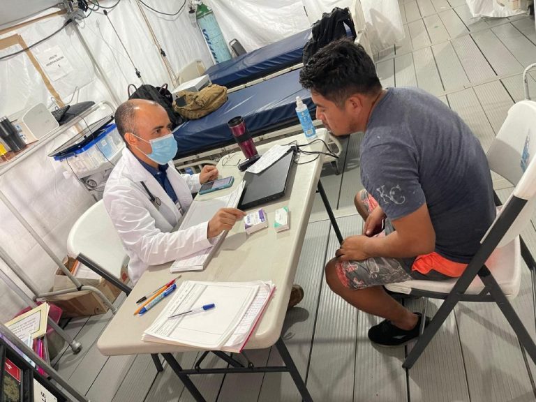 Continúa operando servicios médicos con normalidad en  Hospital de Maruata 