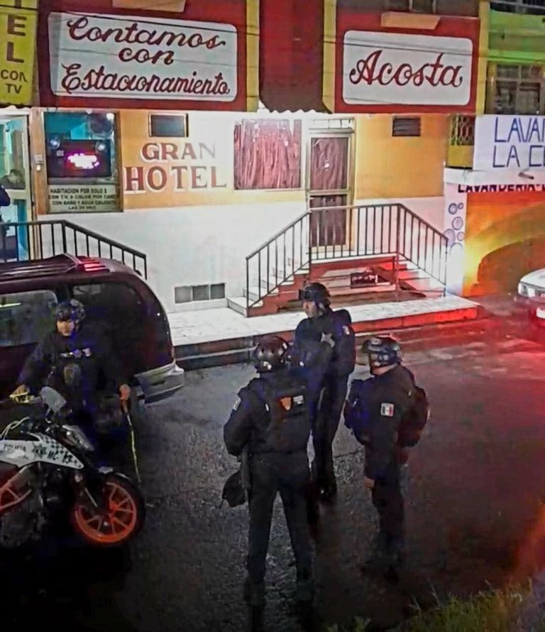 Hombre es baleado en el Gran Hotel Acosta de la ciudad de Uruapan