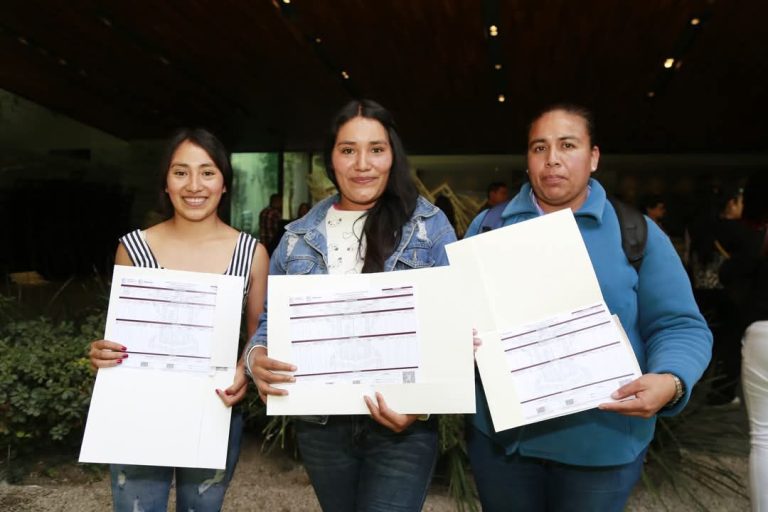 En 2024 suman más de 3 mil 800 nuevos docentes asignados a escuelas que los necesitan