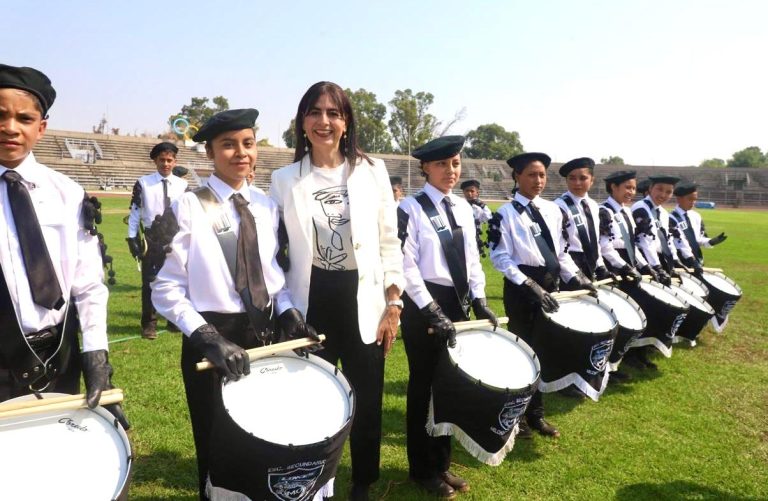 Últimos días para solicitar la beca Rita Cetina: SEE