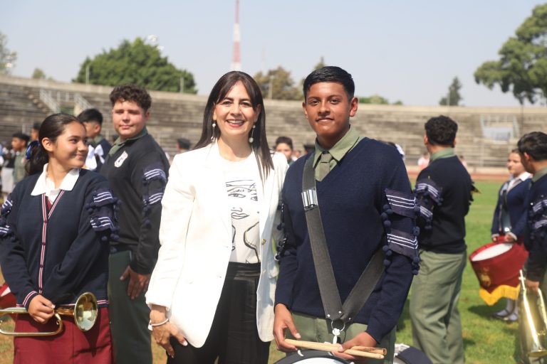 Sigue estos pasos para solicitar la Beca Rita Cetina: SEE