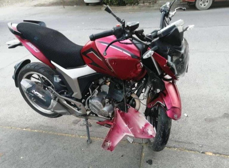 Tres accidentes vehiculares en Apatzingán dejan dos personas lesionadas