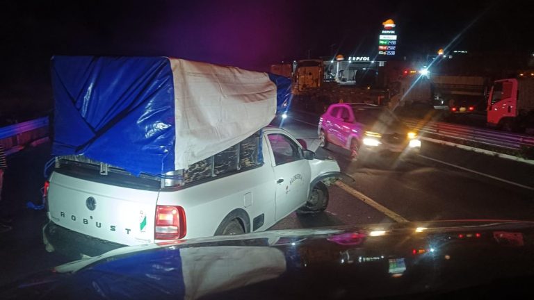 Se registran 2 accidentes vehiculares en la autopista Pátzcuaro-Cuitzeo