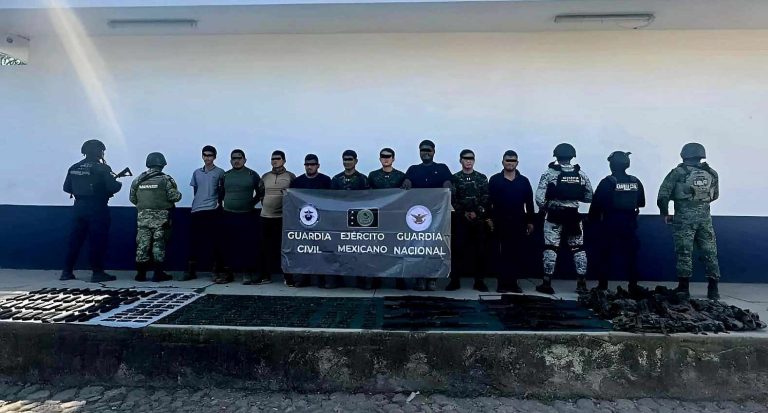 Fuerzas estatales y federales capturan a nueve presuntos “Templarios” en Apatzingán