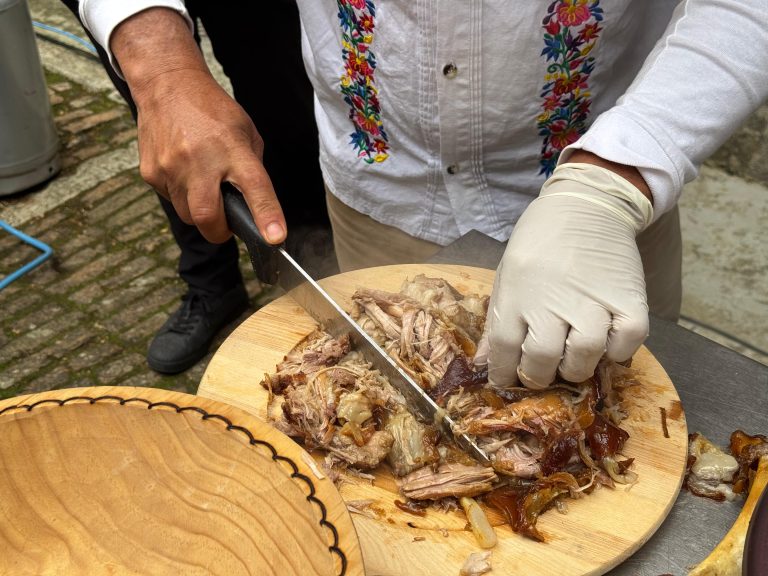 Carnitas michoacanas se quedan en el paladar de Italia