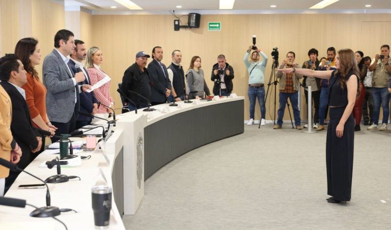 Cabildo de Morelia reelige a Contralora Municipal