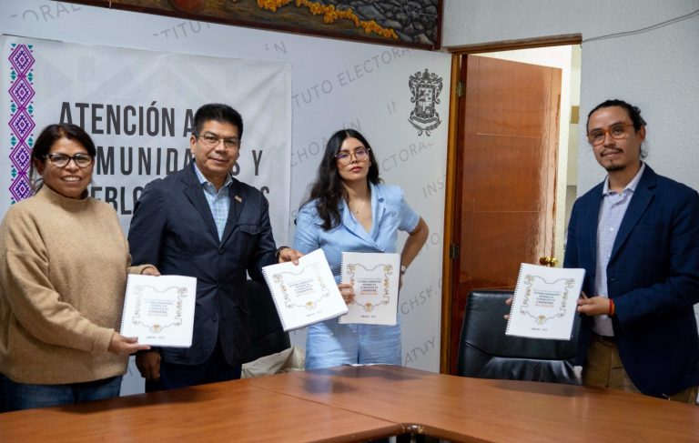 Recibe IEM estudio antropológico de Charapan elaborado por el INAH