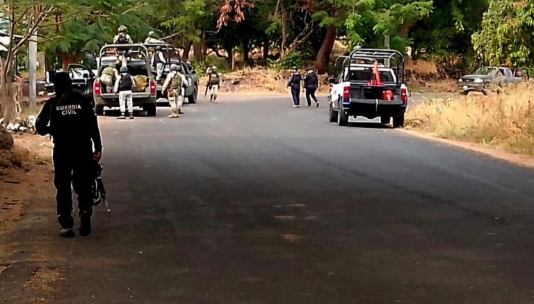 Balacera entre delincuentes moviliza a las autoridades en Parácuaro