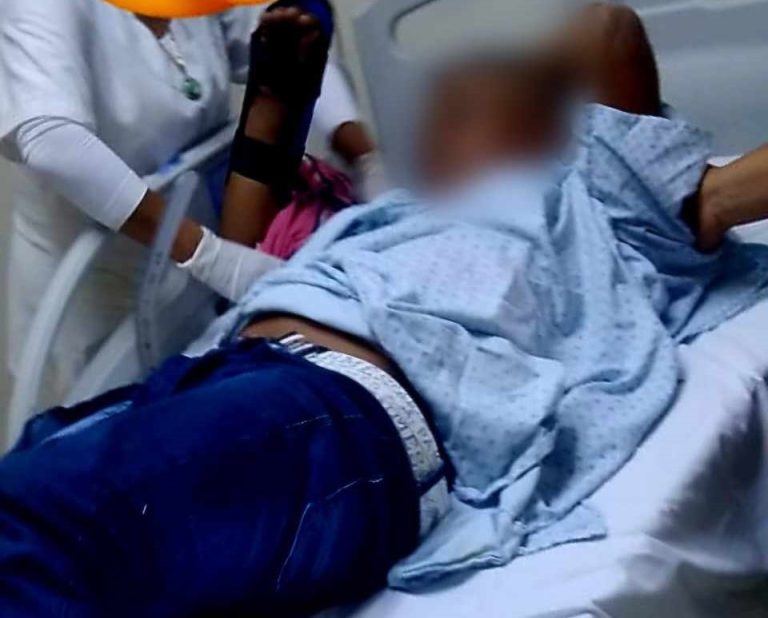 Cae de un árbol mientras cortaba pinzanes y queda herido