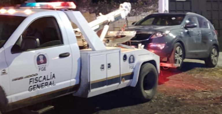 Camioneta de la mujer asesinada en Lomas de la Huerta es abandonada por los homicidas