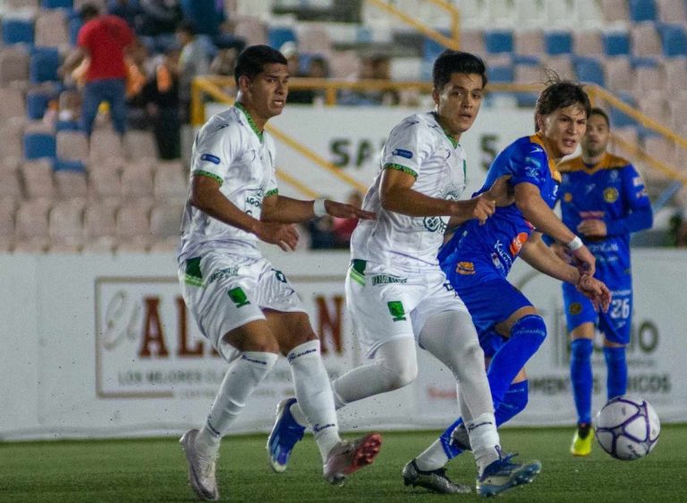 Empatan Aguacateros 2-2 con Gavilanes, de visitante