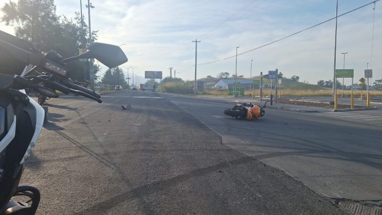 En trágico accidente pierde la vida un joven motociclista, en Los Reyes