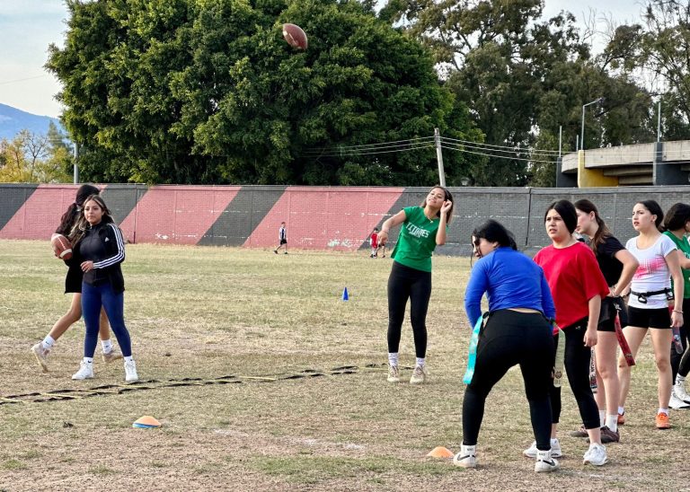 Practica el tochito bandera en los centros deportivos de la Cecufid; inscripciones abiertas