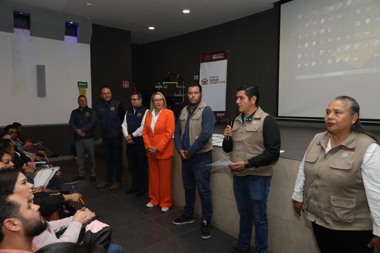 Egresados nicolaitas se suman al programa “Salud Casa por Casa”