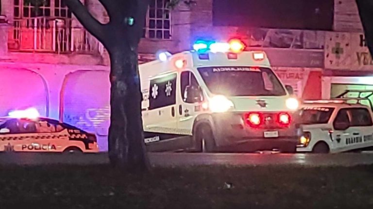 Delincuentes roban camioneta en la colonia Ana María Gallaga en Morelia