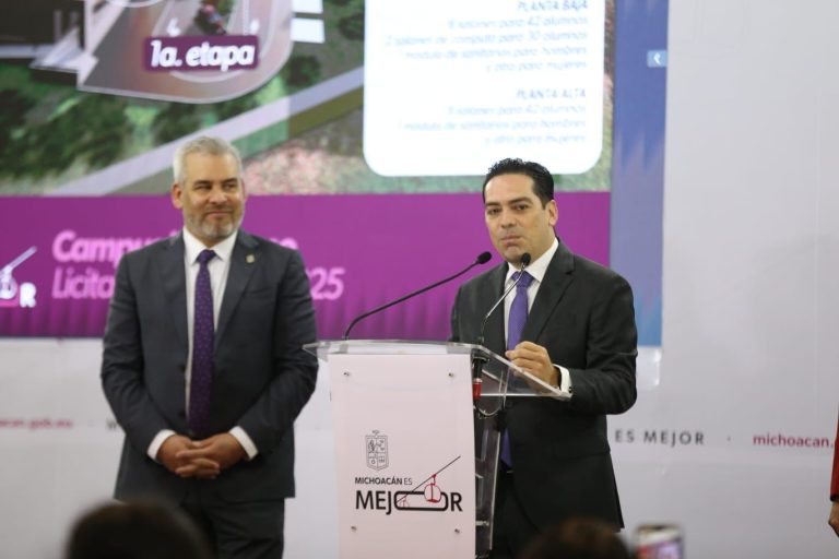 Anuncian construcción del campus universitario de la UMNSH en Huetamo