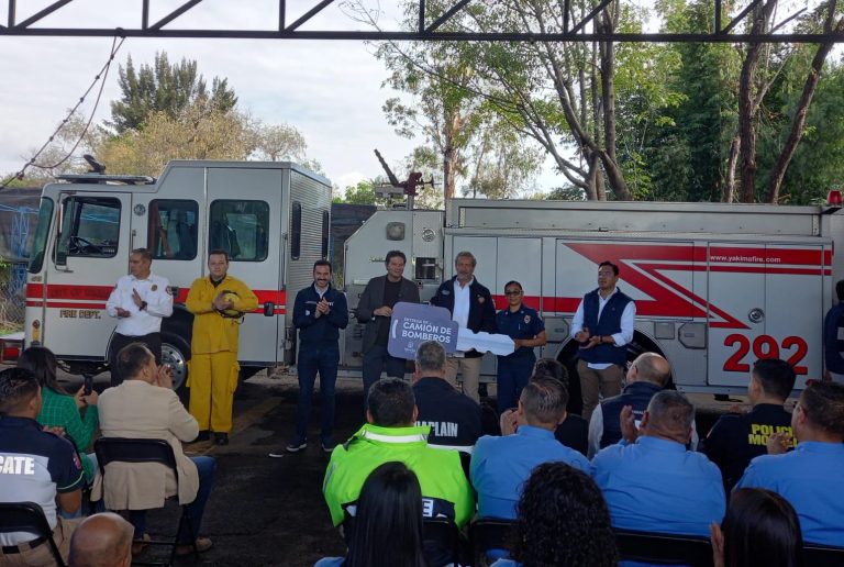 Yakima, Washington dona a Morelia vehículo moto bomba contra incendios