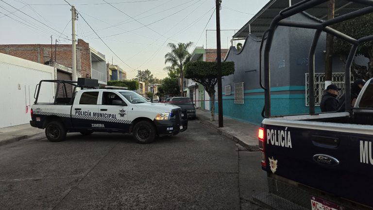 Elemento de Tránsito Municipal es acribillado al salir de su casa en Zamora