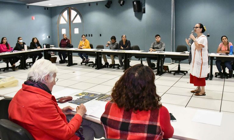 Impulsa CREFAL la defensa de los derechos colectivos