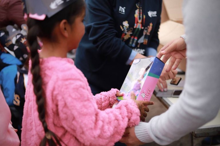 Arranca DIF Morelia entrega de juguetes en Morelia en apoyo a los Reyes Magos