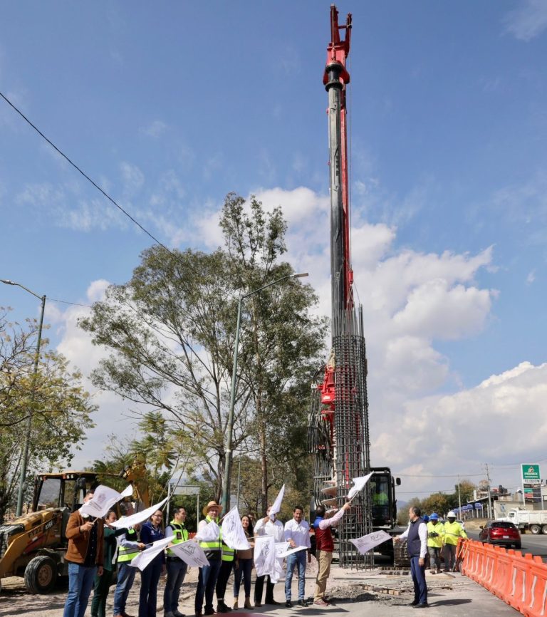 Arranca construcción del distribuidor vial del Mercado de Abastos