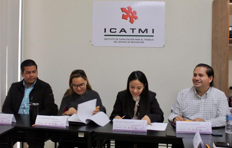 Dan facilidades a jóvenes de Álvaro Obregón y Queréndaro en capacitación laboral