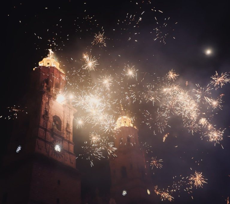 Cierra Gobierno de Morelia fiestas decembrinas con Cabalgata de Reyes Magos y último día de Pista de Hielo