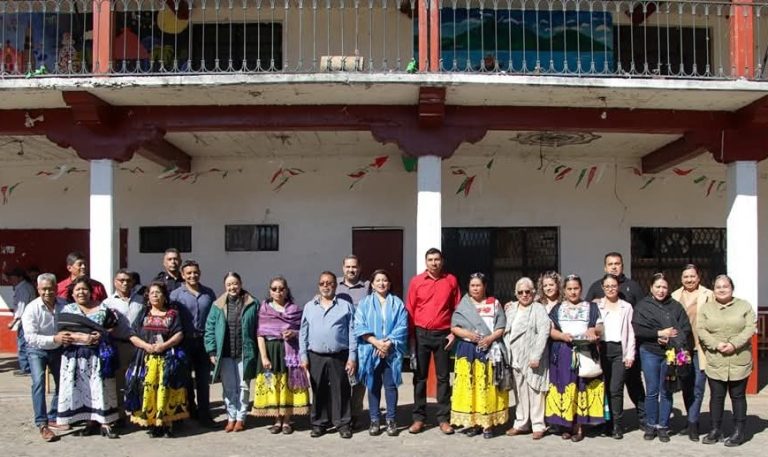 Fortalece edil de Quiroga lazos con la Comunidad Indígena de San Andrés Tziróndaro
