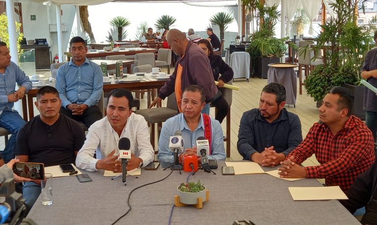 Piden comunidades indígenas a gobierno un programa que ayude a deportados a reintegrarse