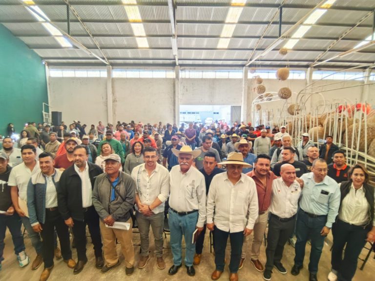 Compesca fortalece pesca y acuicultura en el lago de Pátzcuaro