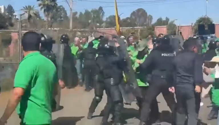 Exige CNTE-Poder de Base a gobierno bedollista cese represión contra el STASPE