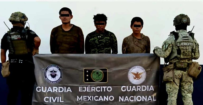 Capturan a presuntos integrantes de célula criminal en Apatzingán
