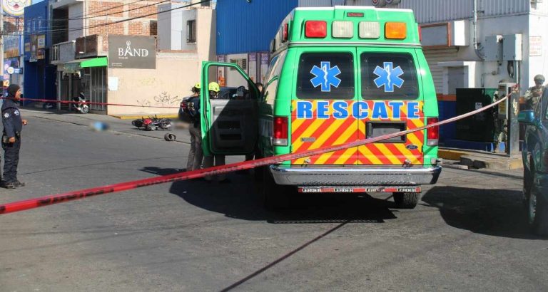 Delincuentes matan a dos jóvenes motociclistas, en Zamora