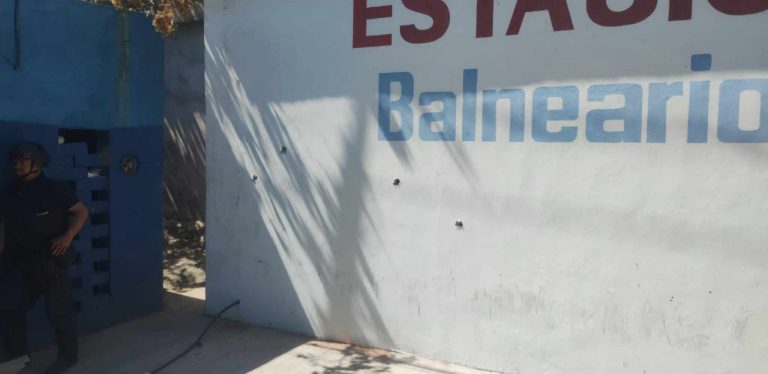 Desde un vehículo en movimiento disparan contra caseta policial en Buenavista