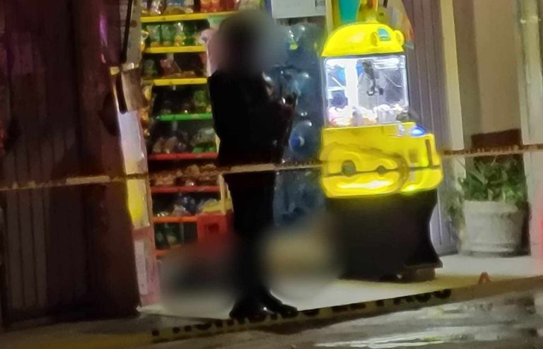 Hombre es asesinado a tiros en la entrada de una tienda, al norte de Morelia