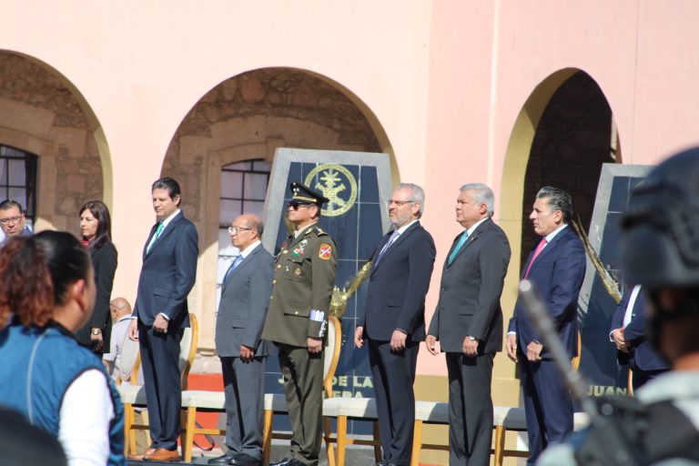 Realizan acto conmemorativo del Día de la Bandera en las instalaciones del cuartel Morelos