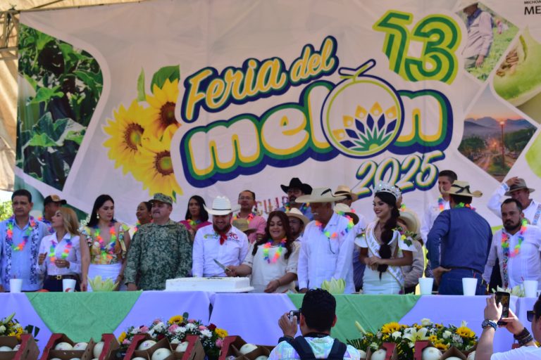 Zicuirán brilla con la XIII Feria del Melón: tradición, sabor y orgullo campesino
