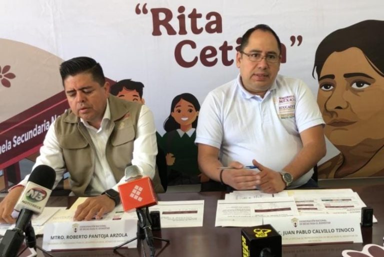 Faltan por inscribir poco más 18 mil estudiantes de secundaria a beca Rita Cetina en Michoacán