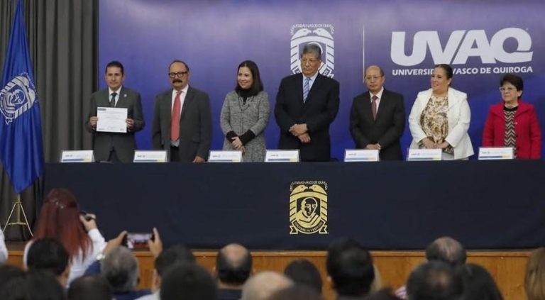 Recibe Facultad de Derecho de la UVAQ acreditación nacional e internacional de su plan de estudios