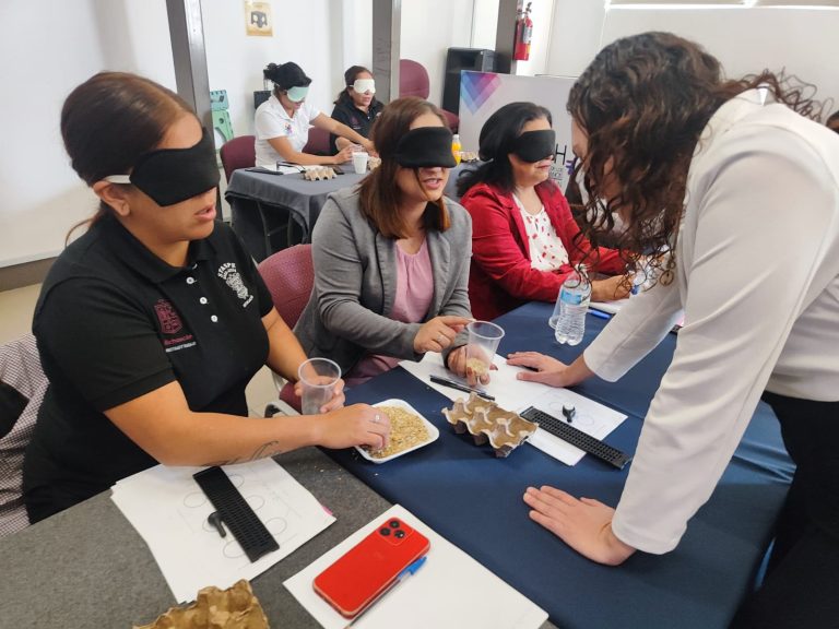 Inicia Sedebi taller de capacitación en sistema braille
