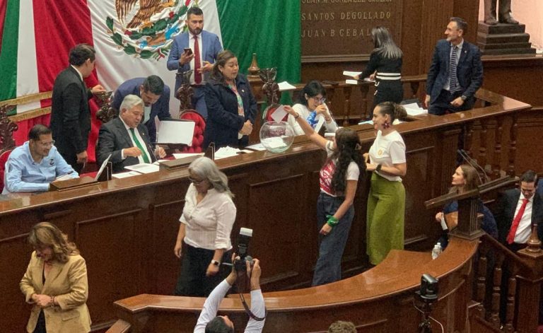 Transparencia cuestionada: Morena impone designaciones en el Tribunal Anticorrupción