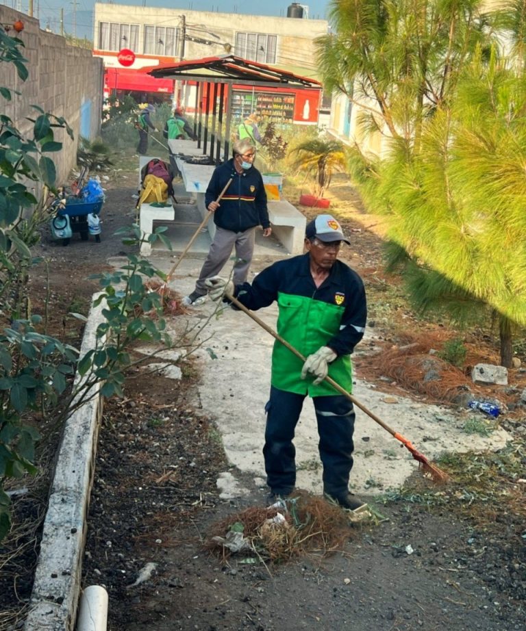 Jornada de limpieza, llega a la colonia Ejidal Isaac Arriaga con gran participación ciudadana