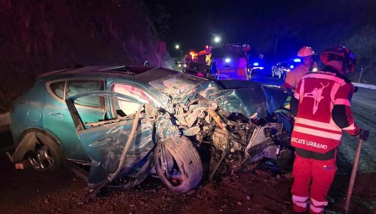 Accidente de camioneta deja un herido en el Ramal Camelinas