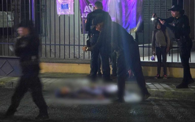 Acribillan a dos hermanos frente a su madre, en Zamora
