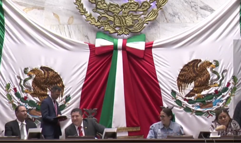 Legislatura aprueba digitalización gubernamental con protección laboral