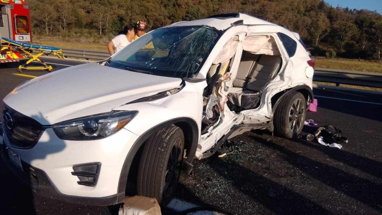 Carambola vehicular deja cinco heridos en la carretera Pátzcuaro-Cuitzeo