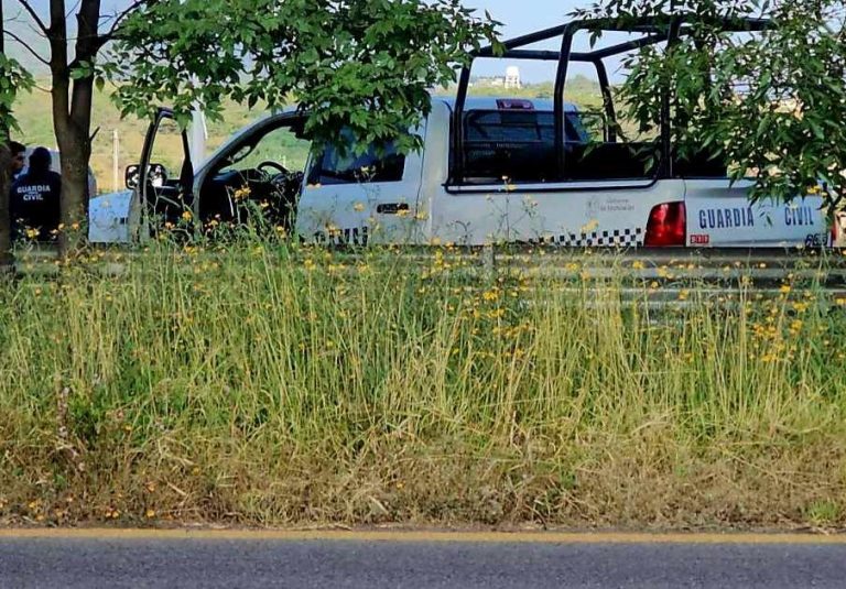 Conductor de camioneta es baleado por automovilista en la carretera Morelia–Pátzcuaro
