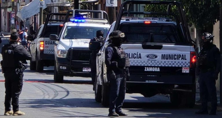 Delincuentes roban medio millón de pesos en efectivo a un hombre, en Zamora