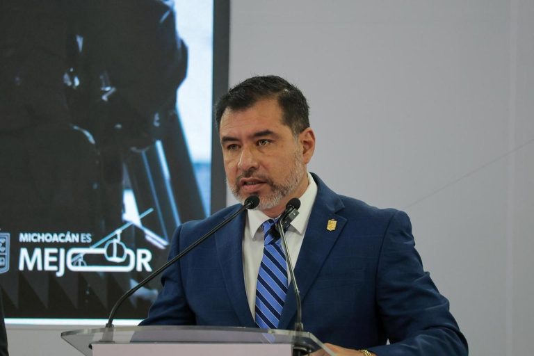 Denuncia gobierno a policías por sabotaje tras toma de cuarteles