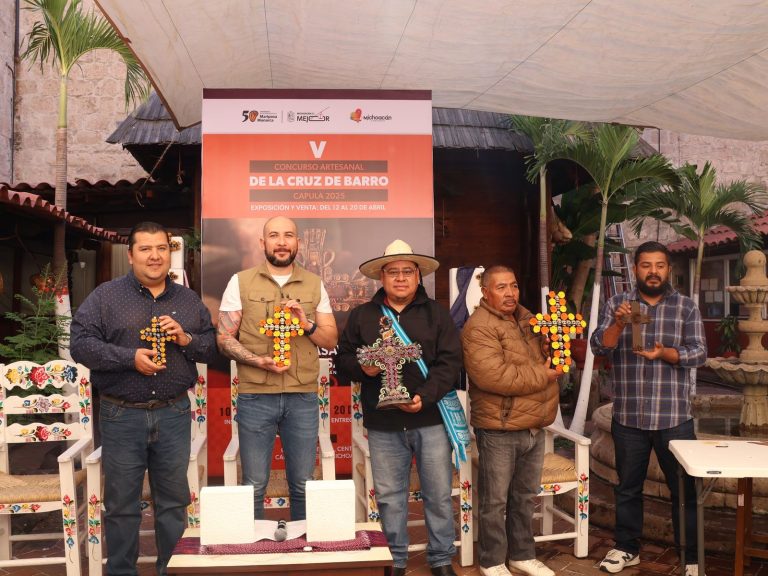 5° Concurso Artesanal «Cruz de Barro» en Capula: Tradición, Arte y Cultura